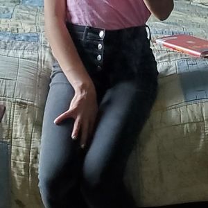 Black skinny jeans